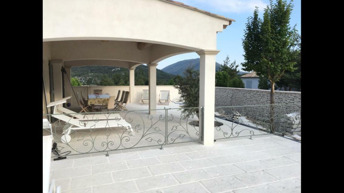 Villa-Castellane Eksteriør bilde